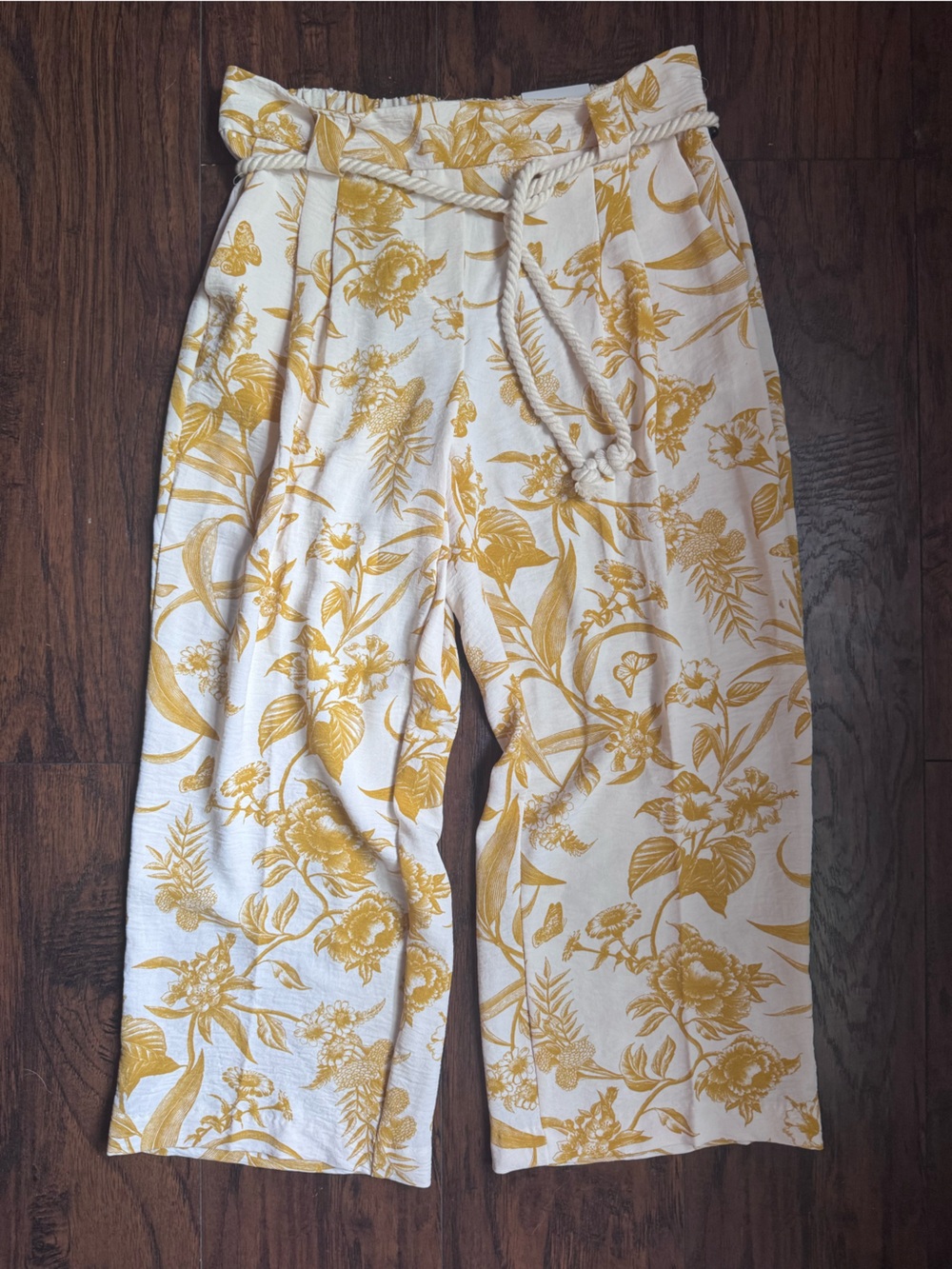 Women’s Floral Print Wide-Leg Cropped Pants